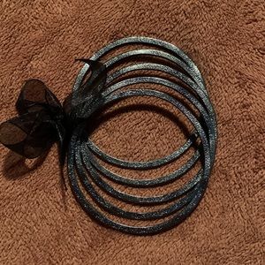 Set of 5 Black Textured Bangles